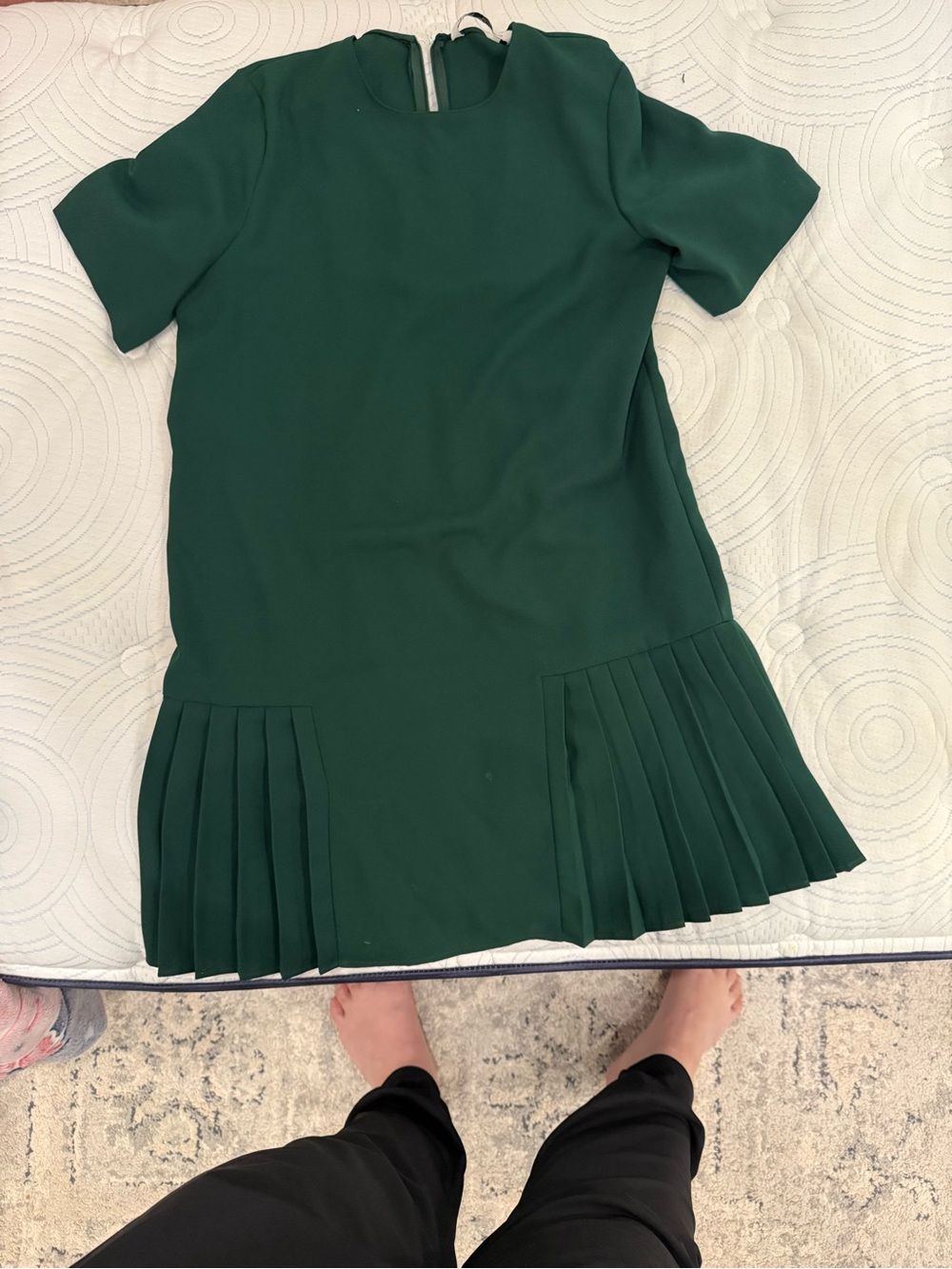 Women’s Emerald Green Pleated Hem Dress